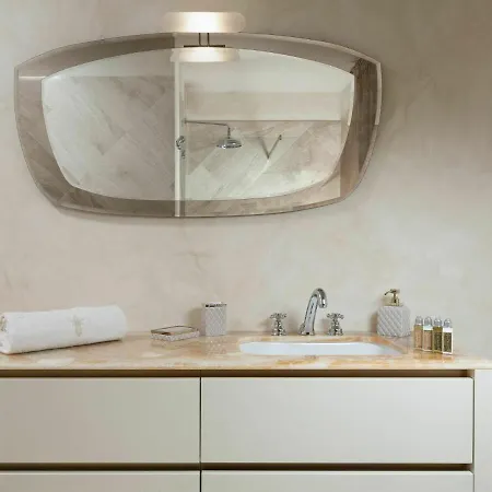 Plushy Villa With Artistic Interiors Pool In Vabriga