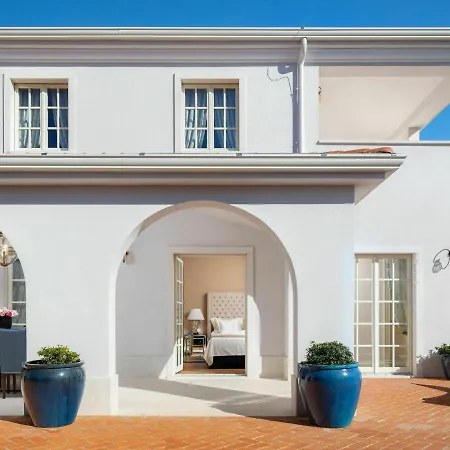 Plushy Villa With Artistic Interiors Pool In Vabriga *