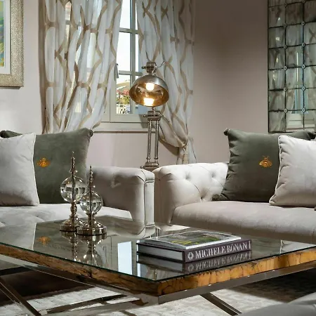 Plushy Villa With Artistic Interiors Pool In Vabriga *